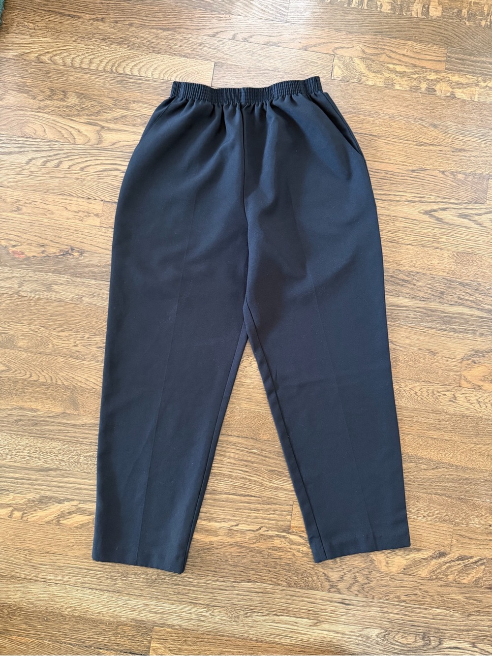 Briggs New York 90s Black Elastic-Waist Tapered Trousers